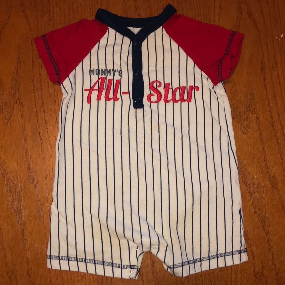 6-9mo “Mommy’s All-Star” onesie